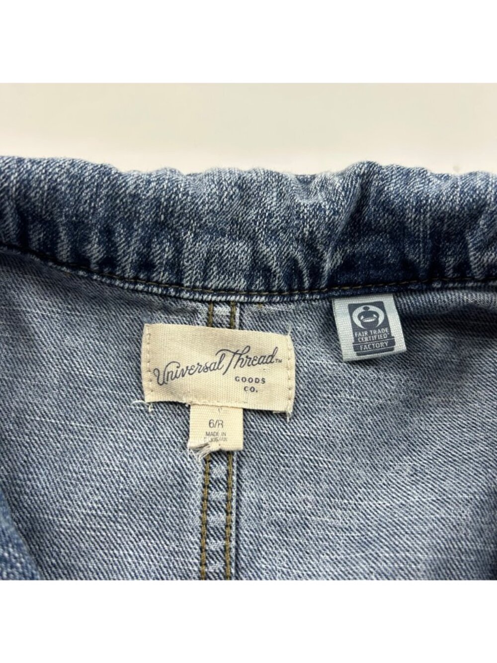Universal Thread Denim Long Sleeve Button Front Straight Leg Jumpsuit 6R - Picture 5 of 9